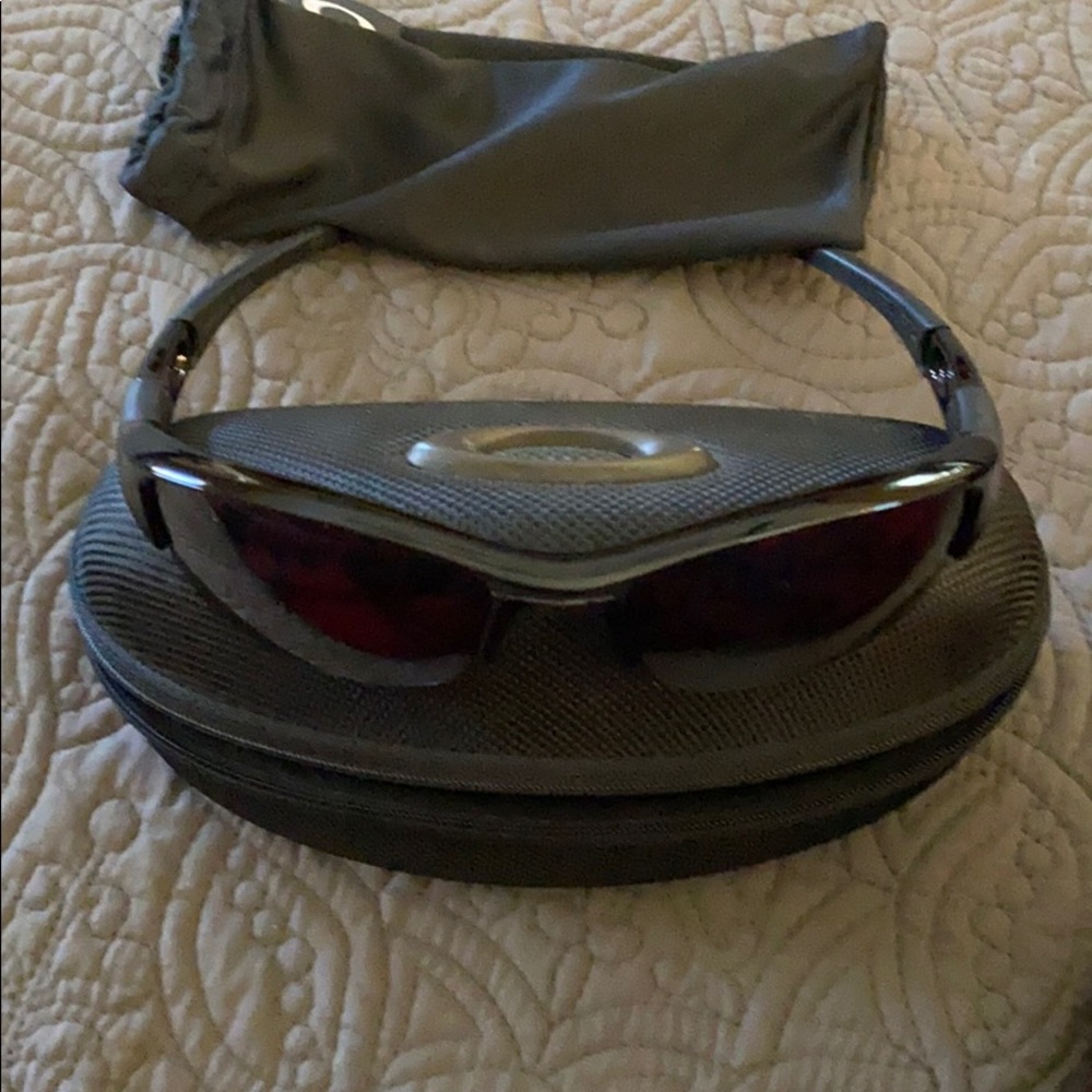 Mirror Oakley sunglasses